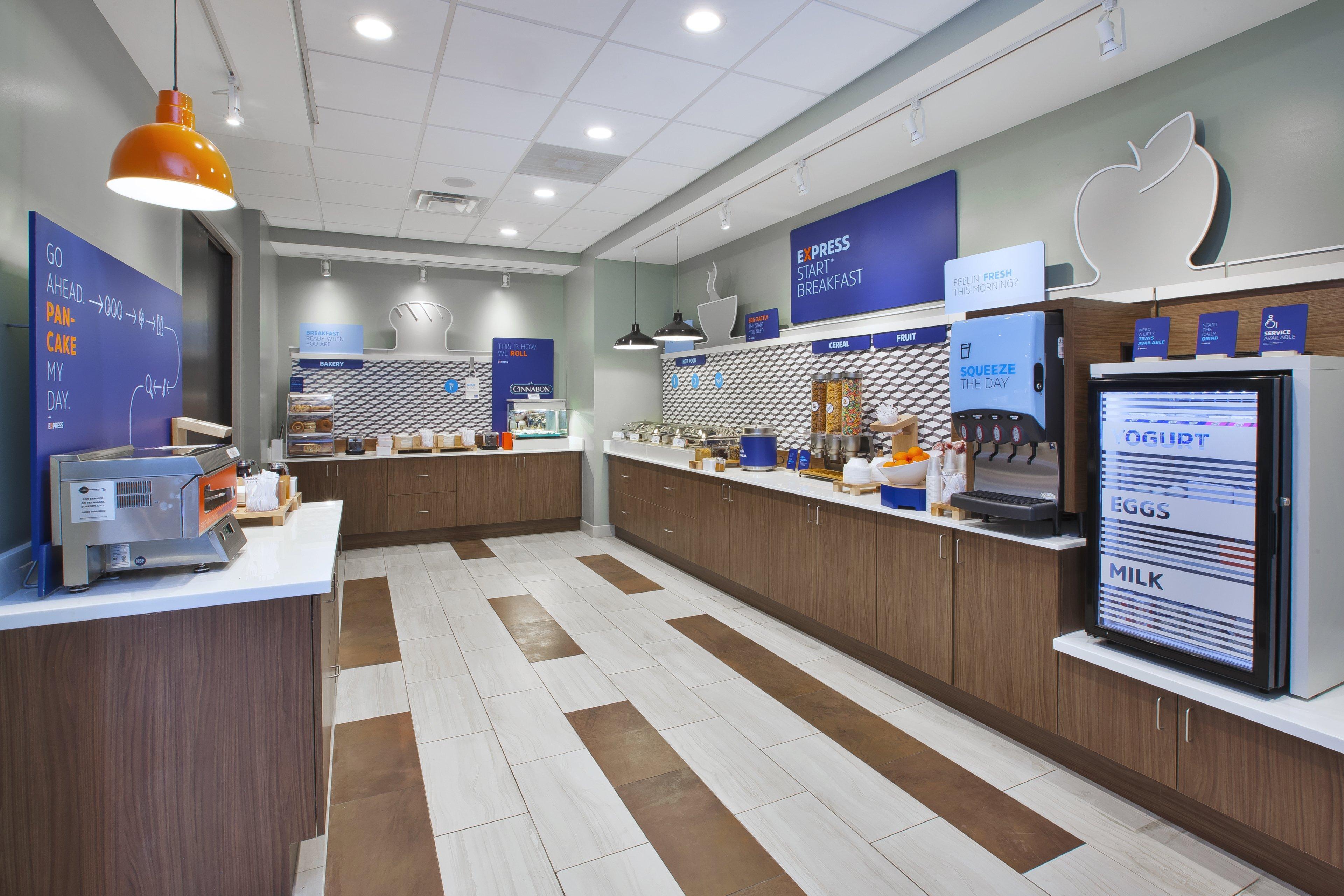 Holiday Inn Express - Auburn Hills South By Ihg Exterior photo